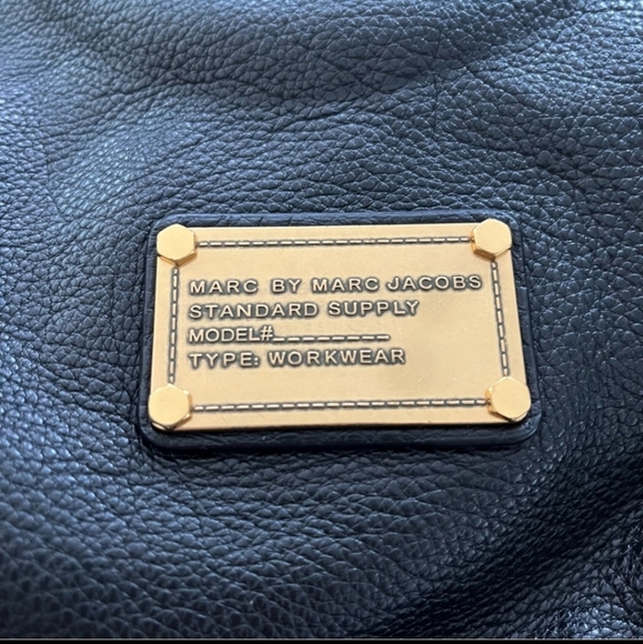 Marc by Marc Jacobs Classic Q Fran Handbag - Picture 3 of 8